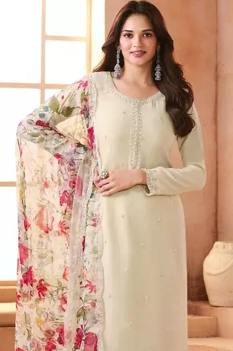 Beige chiffon suit with digiral printed & beats 