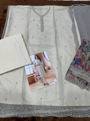 Beige chiffon suit with digiral printed & beats  3
