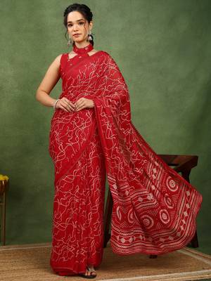 red chiffon saree with geometric print & unstitched blouse piece for women 1