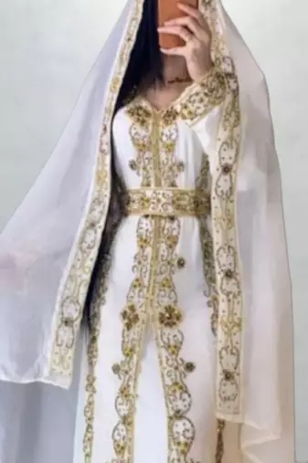 Royal White & Gold Embroidered Moroccan Kaftan – Handcrafted Bridal Kaftan with Matching Sheer Cape