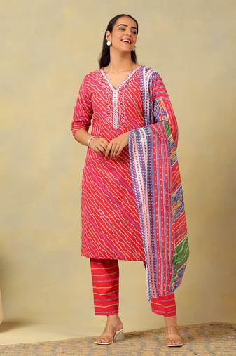 Crimson leheria fusion kurta set