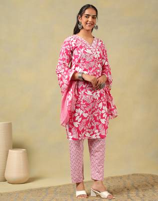 Meher floral block print kurta set 3