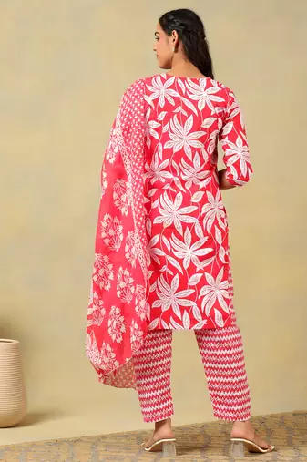 Saanjh lily floral motif kurta set