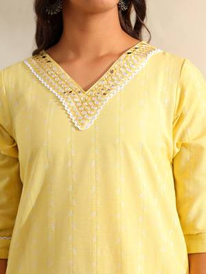 Zoya lemon zari stripe kurta set 5
