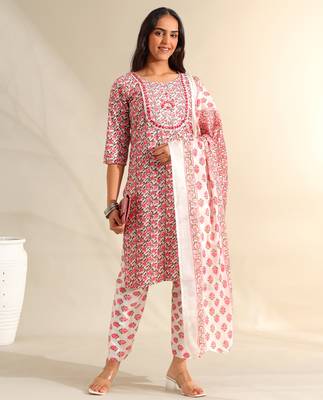 Avni floral booti block print kurta set 1