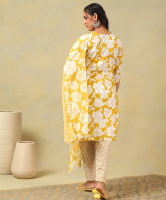 Nitara mustard lily motif kurta set 2