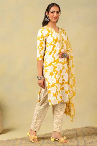 Nitara mustard lily motif kurta set