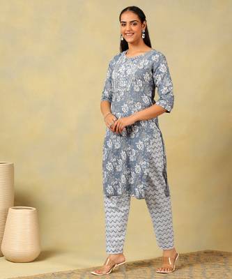 Advika slate floral bloom kurta set 4