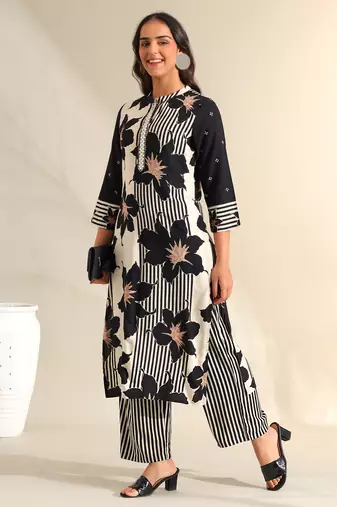 Tara midnight bloom kurta set