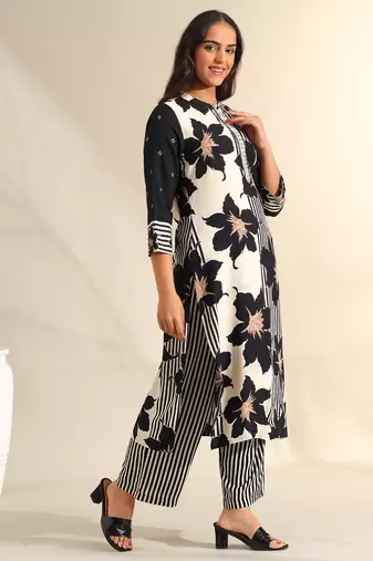 Tara midnight bloom kurta set