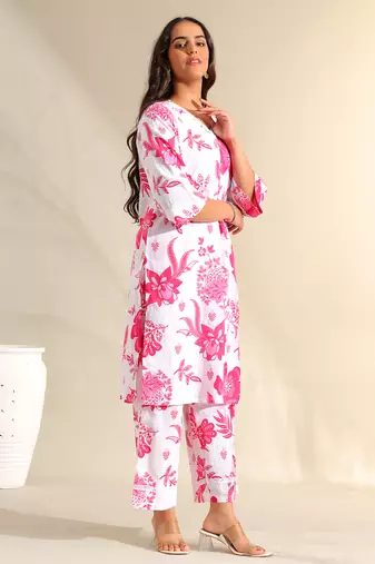 Jiya magenta bloom kurta set