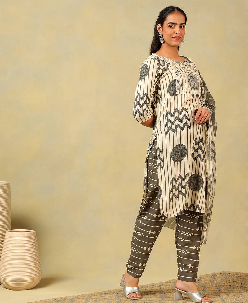 Saanvi monochrome geometric block print suit set