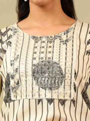 Saanvi monochrome geometric block print suit set 5