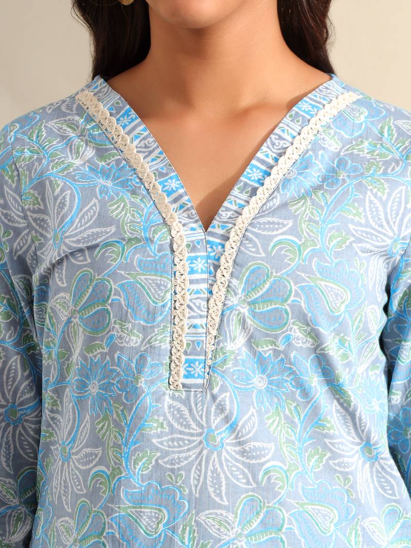 Saanvi sky floral kurta set