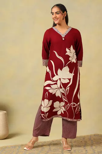 Ishani maroon lily kurta set