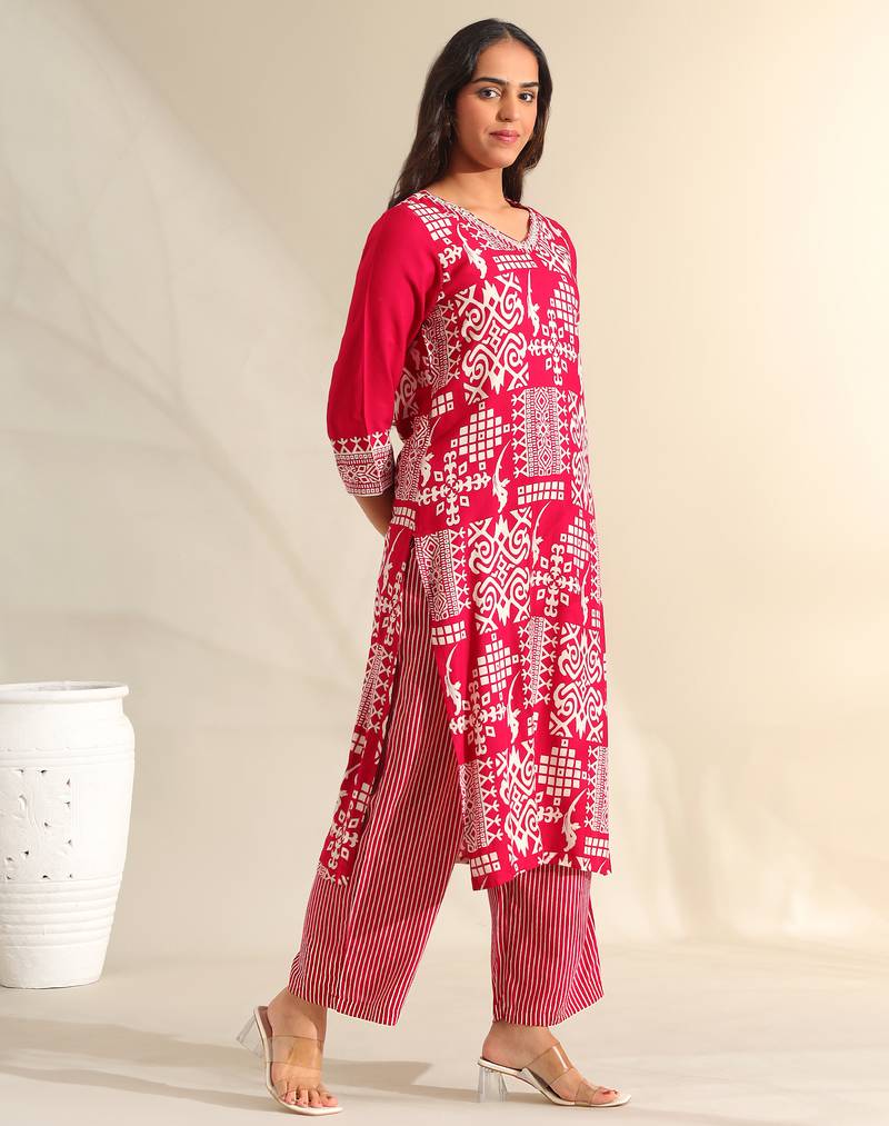 Avni magenta mosaic kurta set
