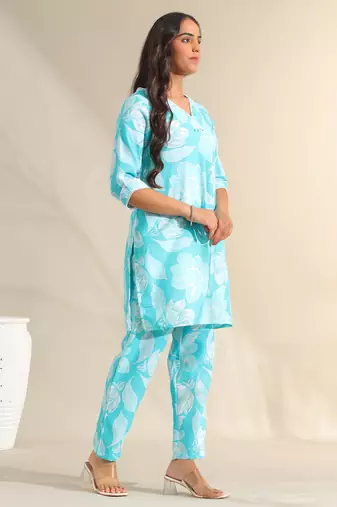 Ojasvi aqua botanical kurta set