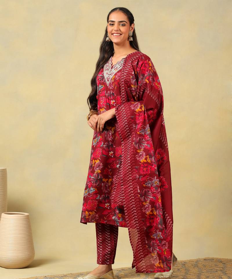 Sia crimson floral dream suit set