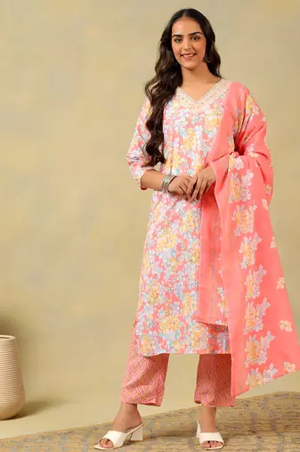 Ishika rose garden suit set