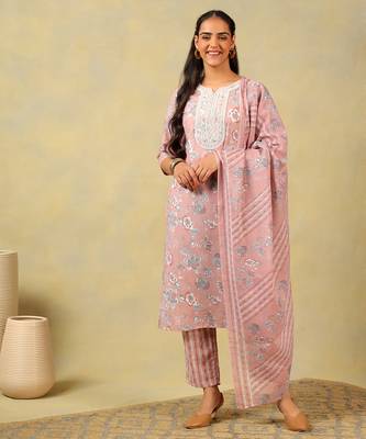 Sanaya rose floral suit set 1