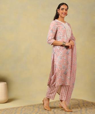 Sanaya rose floral suit set 3