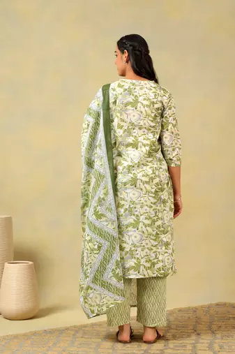 Navya olive foliage suit set