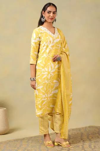 Rhea yellow leaf suit set