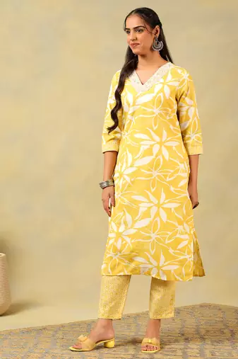 Rhea yellow leaf suit set