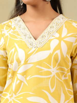Rhea yellow leaf suit set 5