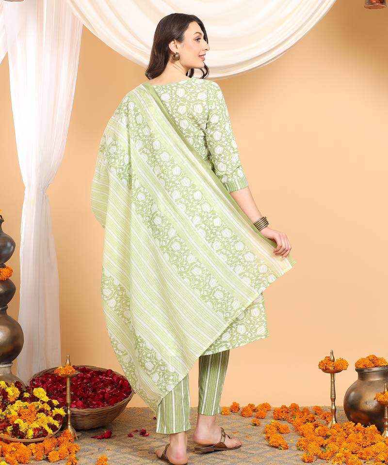 Ira sage meadow suit set