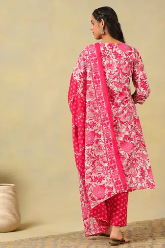 Ishwari rani rose suit set