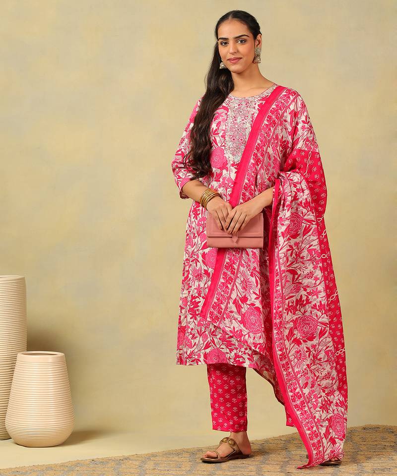 Ishwari rani rose suit set