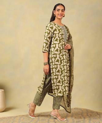 Vaani olive abstract suit set 3