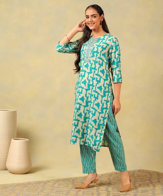 Amishi teal abstract suit set 3