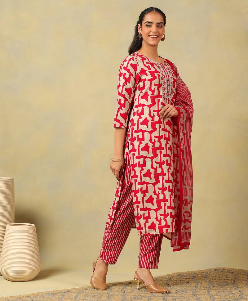 Sanaya deep rose abstract suit set