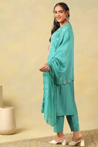 Kritika teal suit set