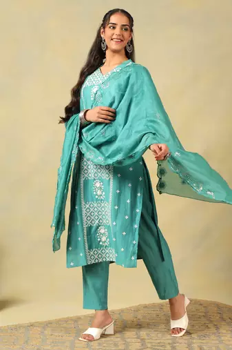 Kritika teal suit set