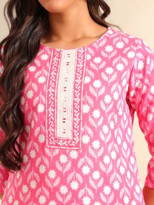 Amrita fuchsia garden suit set 5