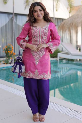 Pink ready made top pant set with batwa – viscose sequins & zari embroidered kurti with roman pants