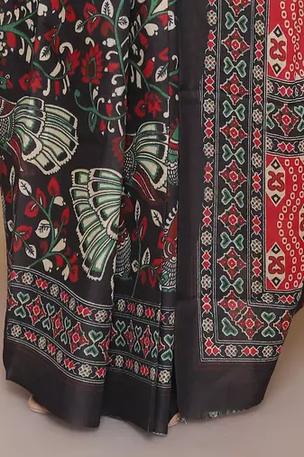 Kalamkari printed  cotton ethnic black saree for woman