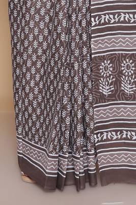 Kalamkari printed  cotton ethnic brown saree for woman 5