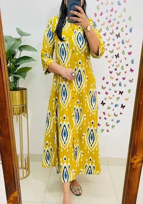 Floral embroidered cotton collar neck yellow kurta & trouser set 1