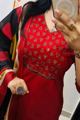Floral embroidered  cotton v neck red kurta trouser & dupatta set 2