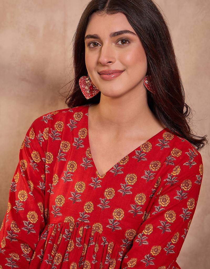 Women red floral printed cotton blend tops