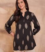 Women black floral printed cotton blend tops