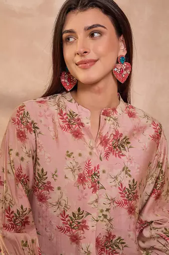 Women pink floral printed silk blend tops