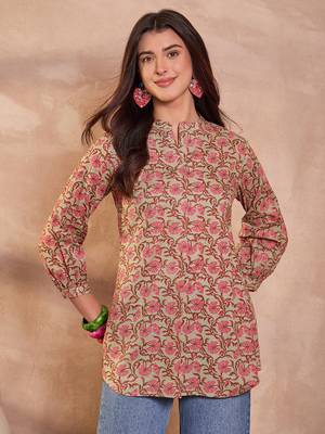green floral printed cotton top for women 5