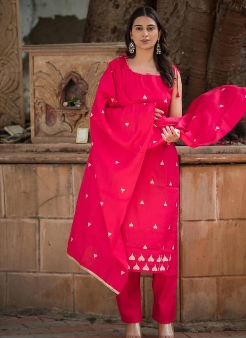 Floral embroidered pure cotton boat neck pink kurta trouser & dupatta set