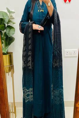 Floral embroidered  cotton v neck blue kurta trouser & dupatta set 1