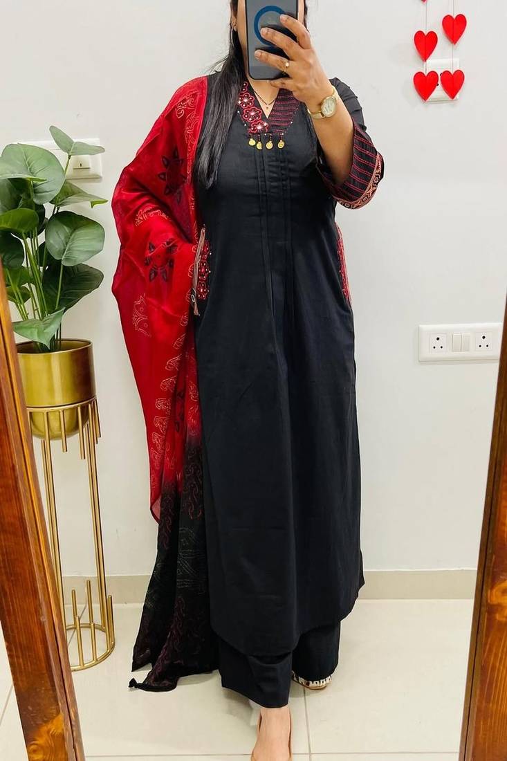 Floral embroidered pure cotton v neck black kurta trouser & dupatta set